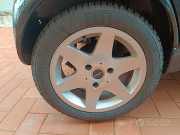 4 cerchi + 4 gomme M+S Smart