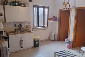Bilocale arredato in corte a Gorla Minore