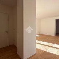 4 LOCALI A PORDENONE
