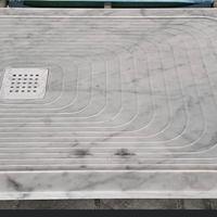 Piatti doccia, acquai, lavabi in marmo