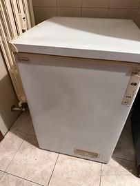 Freezer a pozzetto