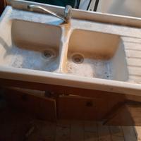 lavandino in ceramica