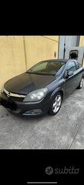 Opel Astra 1.6 GTC - 2008