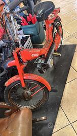 Svuoto garage e recupero vecchi ciclomotori