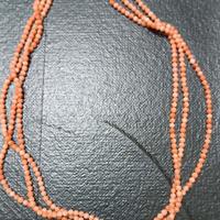 Girocollo corallo rosa 3 fili