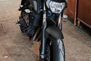 Yamaha MT-07 