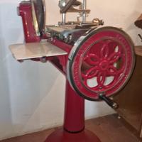 affettatrice Berkel del 1900