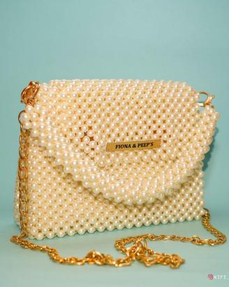 Mini borsa artigianale in perle avorio