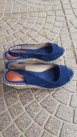 Scarpe chanel blu punta aperta n. 39, nuove