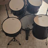 batteria acustica princioisnti con e paia di bacch