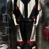 Tuta in pelle per moto da strada, divisibile