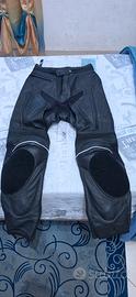 pantaloni moto pelle  suomy