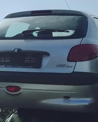 Peugeot 206 vari modelli e colori ricambi usati
