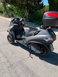 Piaggio Mp3 250