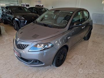 Lancia Ypsilon 1.0 Hybrid Ecochic 2022