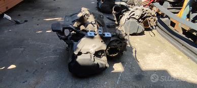 CAMBIO SKODA YETI 2.0 TDI 5 MARCE GASOLIO