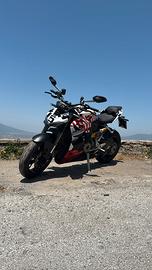 Ducati Streetfighter V2 - Unica - Storm Green
