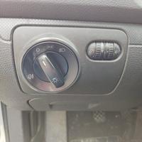 Interruttore fari VOLKSWAGEN GOLF 5 del 2004