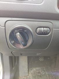 Interruttore fari VOLKSWAGEN GOLF 5 del 2004
