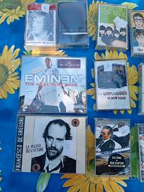 Cassette e CD.