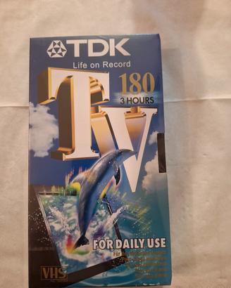 cassetta TDK TV VHS 18O