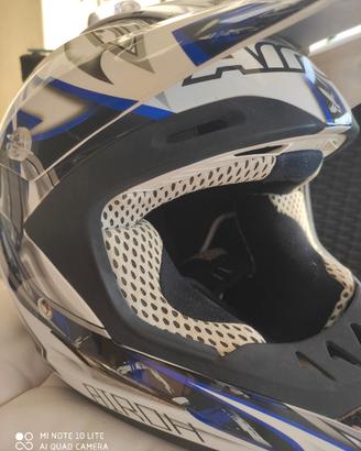 CASCO TAGLIA "M" AIROH