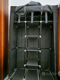 armadio da campeggio