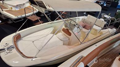 Invictus FX 190 (RIMESSAGGIO IN OMAGGIO)