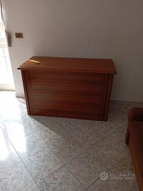 mobiletto a cassettoni