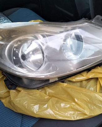 Faro Opel Corsa 