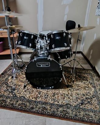 mapex tornado nera 