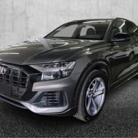 AUDI Q8 50 TDI 286 CV quattro tiptronic Sport