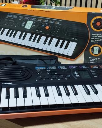 Tastiera Casio SA-76 electronic keyboard