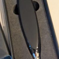 Playsam Crayon Pen Black by Ulf Hanses