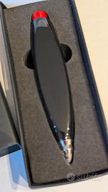 Playsam Crayon Pen Black by Ulf Hanses