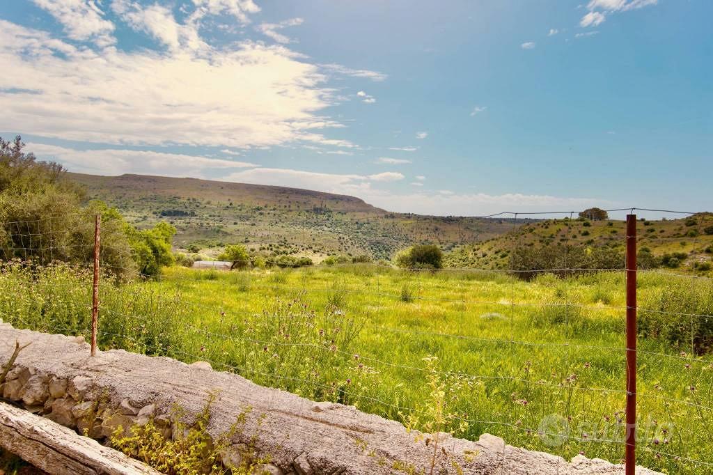Rustico / Casale di 132 m² con 4 locali a Ragusa - Vista 3