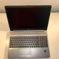 HP 250 G8 I5 SSD256