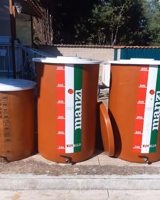 Contenitori Cisterne Tini Vetroresina come nuovi
