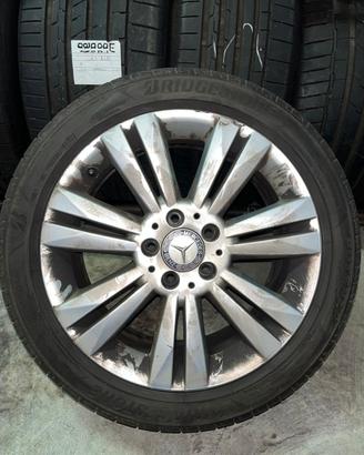 cerchi Mercedes con gomme Bridgestone 