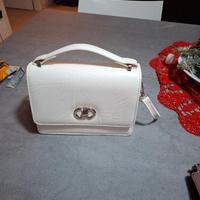 borsetta tracolla bianca 