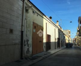 CASA DI CORTE A CERIGNOLA