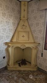 camino stile veneziano 