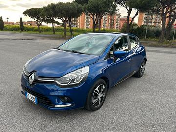Renault clio GPL DALLA CASA MADRE