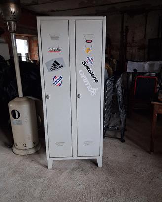 armadio spogliatoio metallo