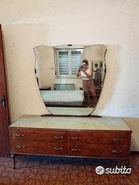 Toeletta trucco grande