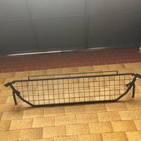 Griglia divisoria per auto