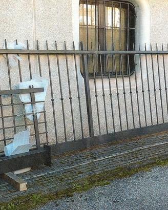 Cancelli carrabile e pedonale