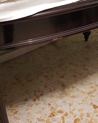 Tavolo in legno