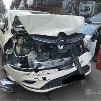 PORTA RENAULT CLIO 2016