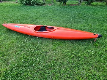 Canoa/Kayak in plastica 3.95m